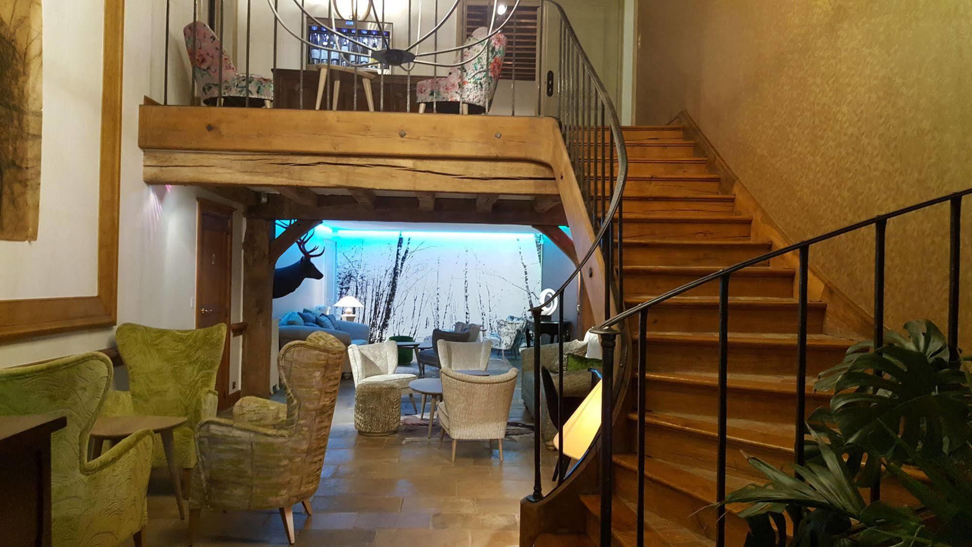 La Montagne Hotel Colombey-les-Deux-Églises