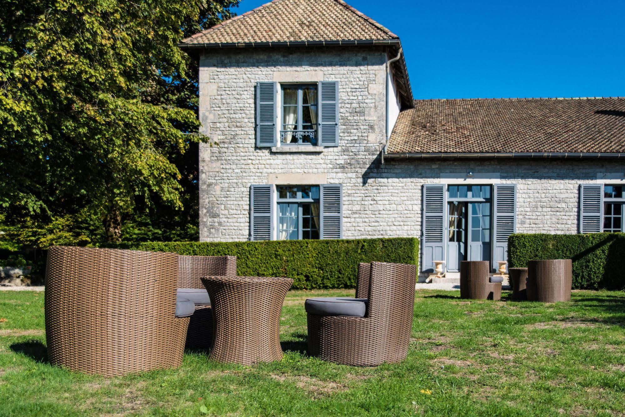 La Montagne Hotel Colombey-les-deux-Églises